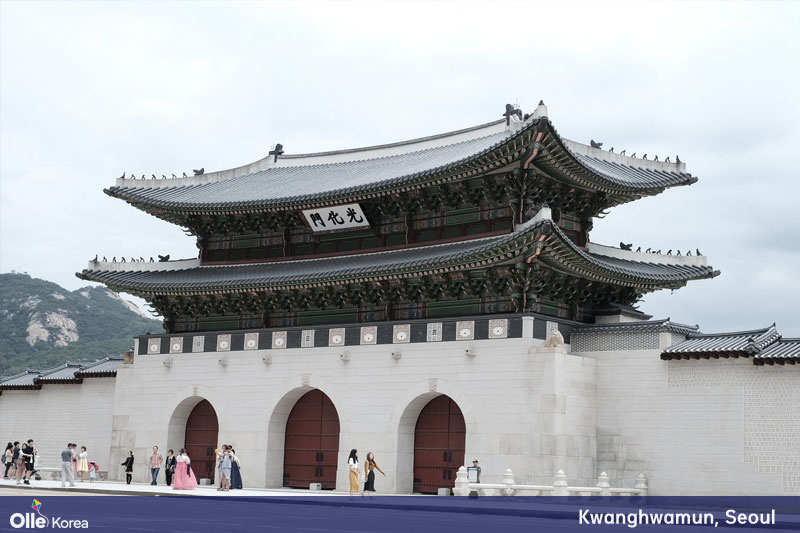 tour1524_add-Kwanghwamun.jpg